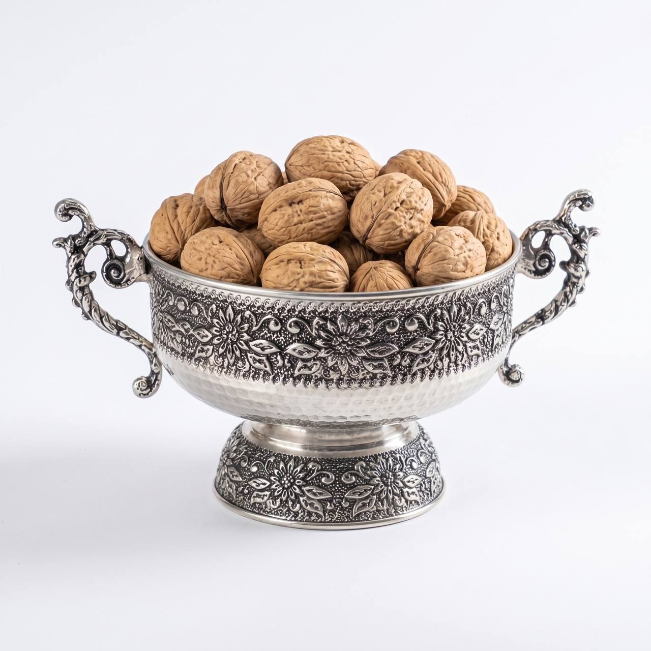 گردو پوستی 